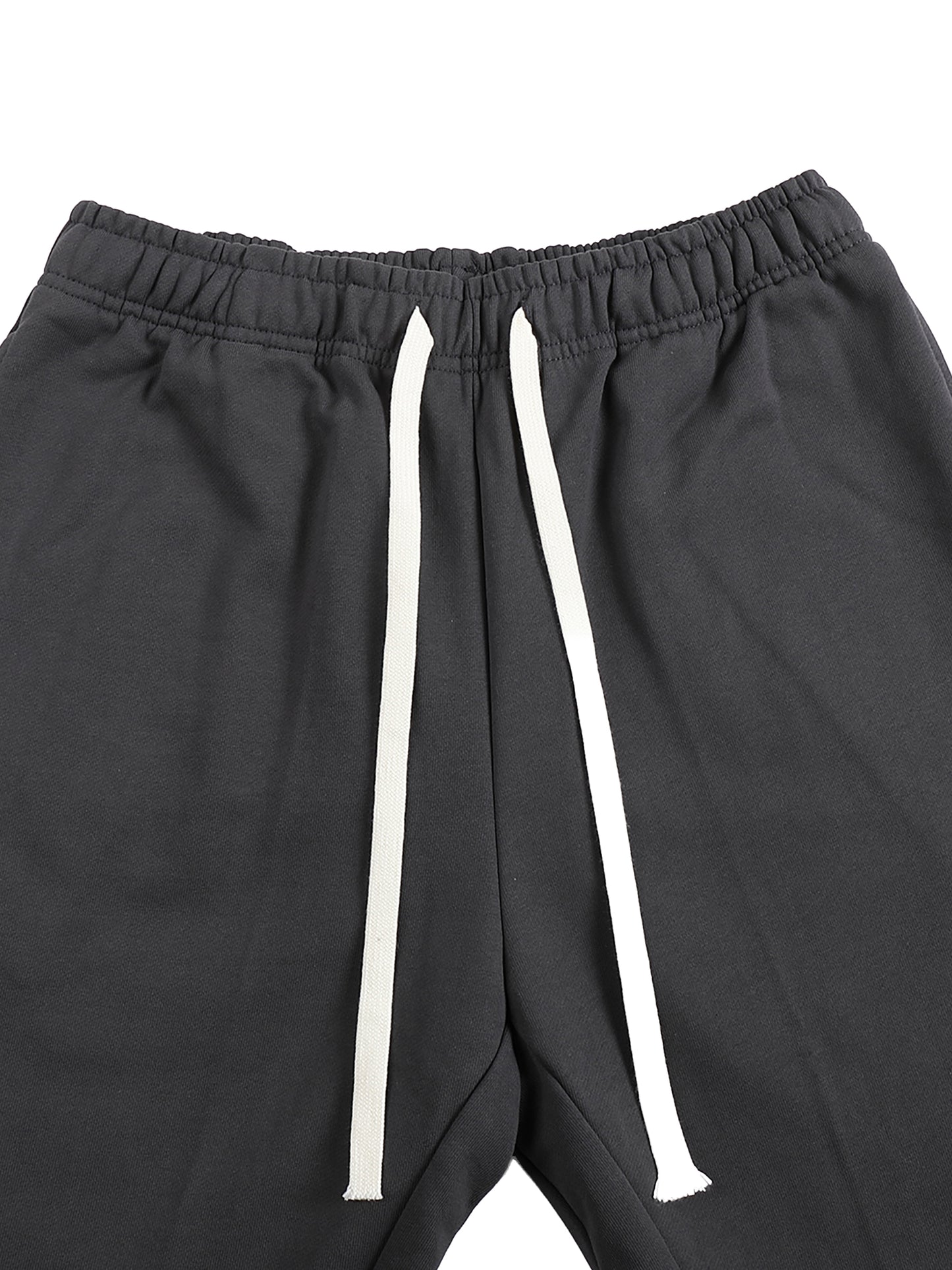 BLANK SWEATS 01